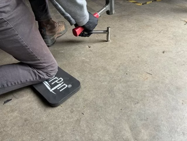 Kneeling Pad in action 3
