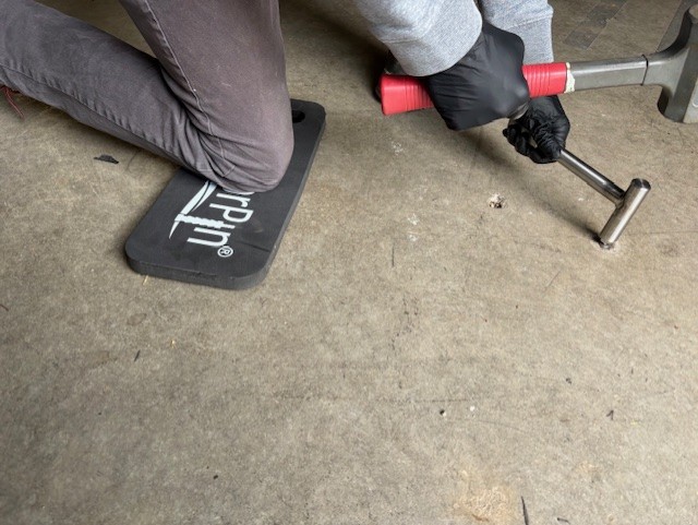 Kneeling Pad in action 4